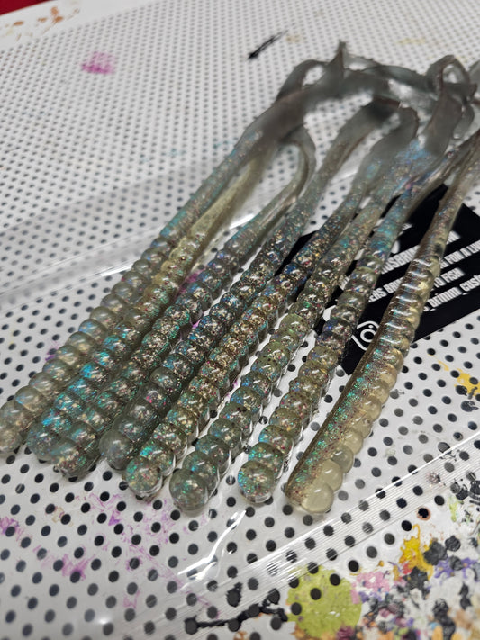 Open Pour Ribbon Worm 10"-"BAIT FISH"