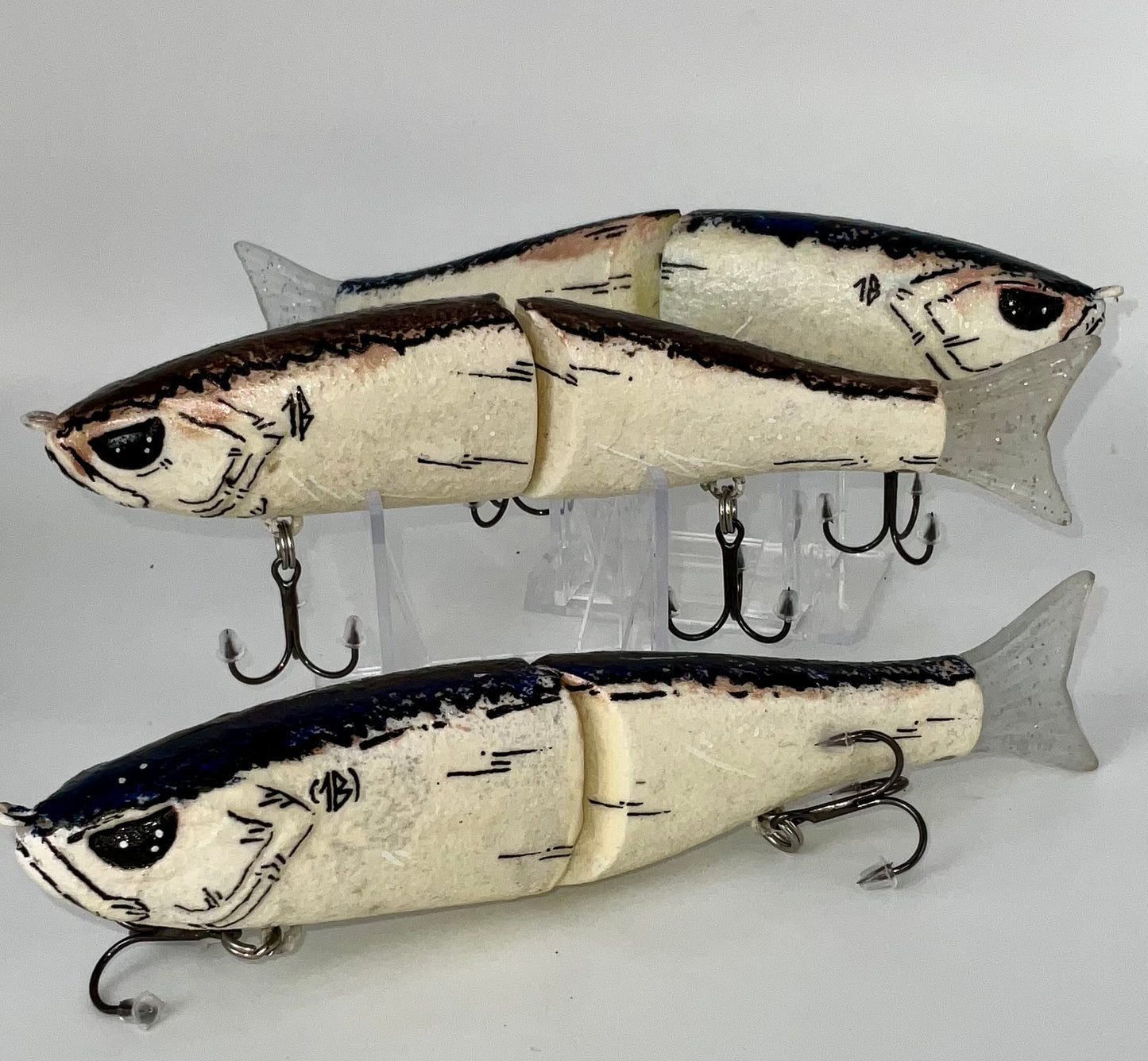 Alternative Glide bait 7.1"-‘’SKETCH BONE SHAD (glowing)”