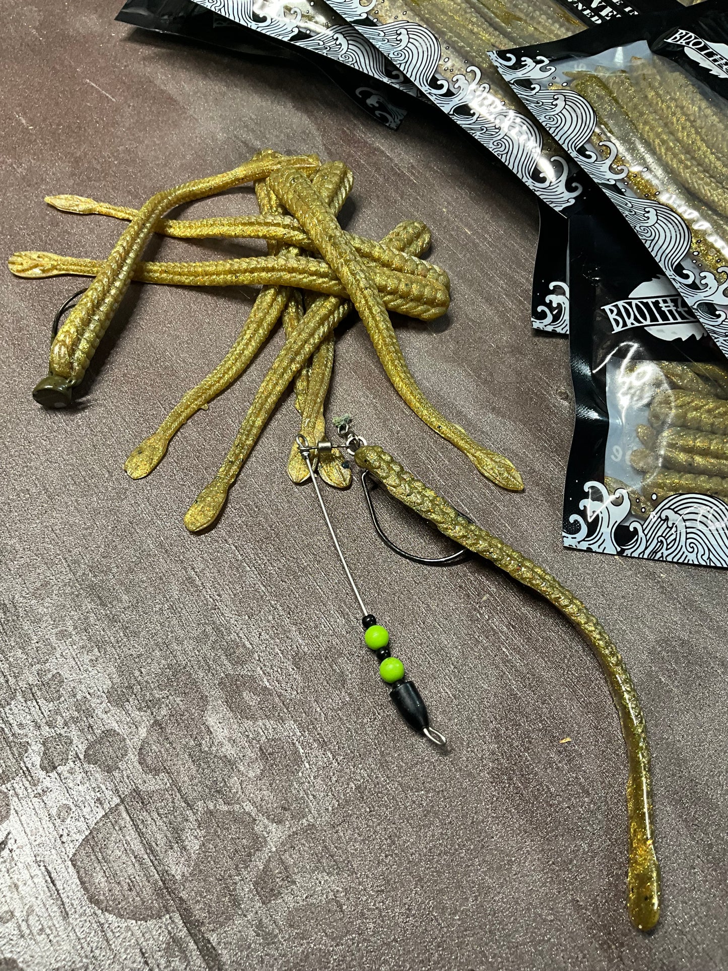 LOD WORM in “Golden Shower”