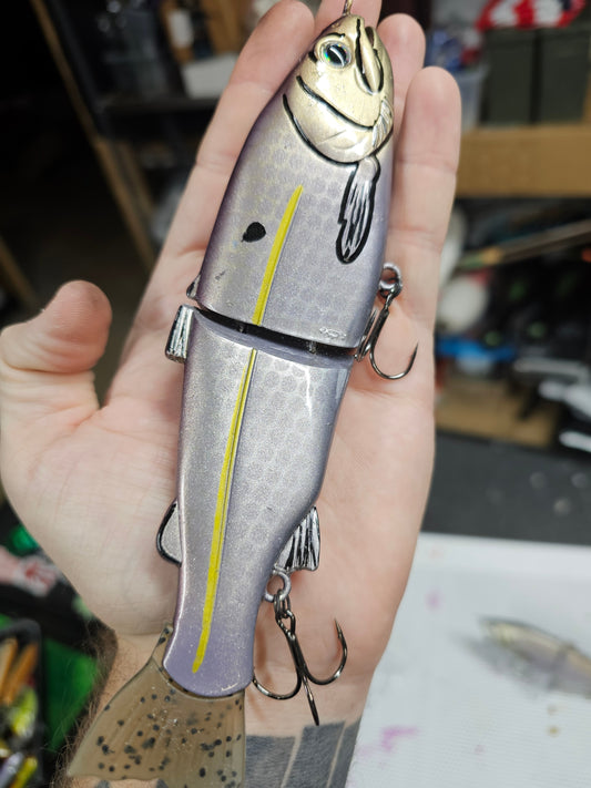 SKIN WALKER SERIES: 7IN GLIDE SHAD